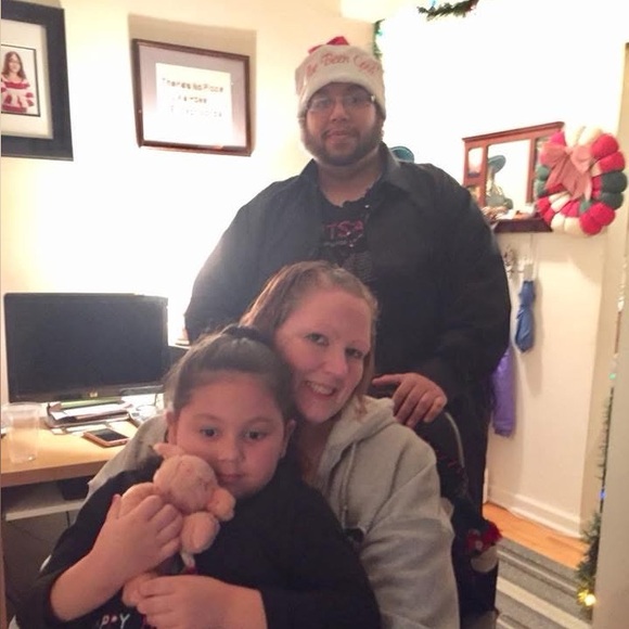 Meet your Posher, Katie - Picture 2 of 6